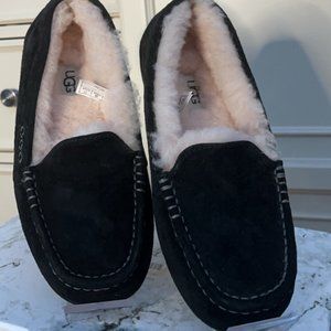 UGG Women's Black Suede Slipper Shoe